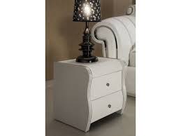 epingle sur table de chevet