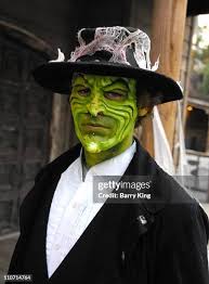 22 Photos & High Res Pictures