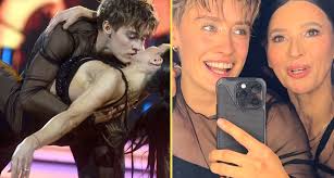 Namówili go, by skoczył na główkę. Film youtubera o utonięciach ma sześć  milionów wyświetleń.