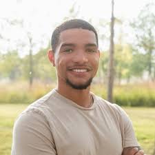 After an incredible summer working for Medline Industries, LP, I am excited  to announce that I have officially accepted a full-time offer in its  three-year Finance Development Program (FDP) beginning…