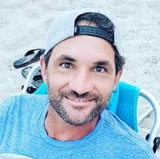 Aaron Karch's Instagram, Twitter & Facebook