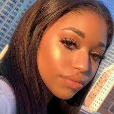 Sydney Harvey's Instagram, Twitter & Facebook