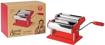 Die rezepte sind meist auf deutsch zum down load verfügbar türkische pasta mit hackfleisch und joghurtsauce. Jamie Oliver 500964 Pasta Maker Pasta Maker Stainless Steel Red Amazon De Kuche Haushalt