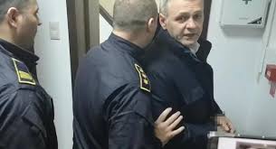 Liderul psd liviu dragnea a fost condamnat, în mai 2019, la închisoare de 3 ani şi 6 luni cu executare, în dosarul angajărilor fictive de la direcţia de protecţie a copilului teleorman. Tribunalul Bucuresti A Amanat Cererea De Eliberare CondiÈ›ionatÄƒ A Lui Liviu Dragnea Observatornews Ro
