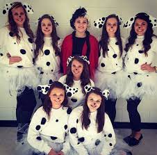 Diy 101 Dalmatians For Spirit Week Or Halloween Costume Spiritweek Costume Halloween Costumes For Work Spirit Week Outfits Office Halloween Costumes