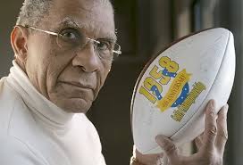 Milton Eugene Davis (1929-2008)