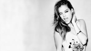 All of these black and white background resources are for free download on pngtree. Girls Black And White Wallpapers Top Free Girls Black And White Backgrounds Wallpaperaccess