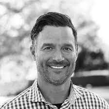 Brian Botts's Instagram, Twitter & Facebook