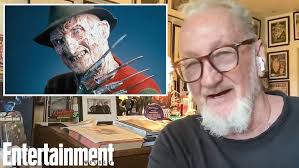 HAPPY HALLOWEEN FROM HOLLYWOOD HEADLINES!