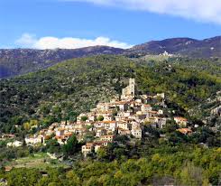 Si la plupart des grandes villes de france ne sont pas les plus sécurisées, il en existe d'autres où il fait bon vivre. Quel Est Le Village Le Plus Ensoleille De France Casa Ilicia Chambres D Hotes A Eus