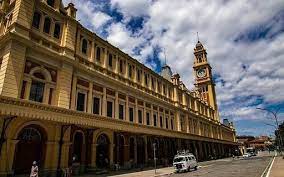 Em março de 2006, o museu da língua portuguesa, um museu interativo sobre o idioma, foi fundado em são paulo, brasil, a cidade com o maior número de falantes do português em todo o mundo. Museu Da Lingua Portuguesa Reabre As Portas Em 2020 Casa Vogue Arte