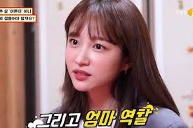 EXID's Hani Talks About Turning 30, Studying Psychology, And What Role She  Wants To Try