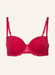 Shop discount belts, hats, scarves, backpacks corset maker madame simone pérèle set out to defy the adage 'beauty is pain' with the launch. Spacer Bh Delice Von Simone Perele Bei Breuninger Kaufen