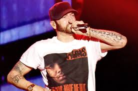 eminem earns ninth no 1 album on billboard 200 chart with