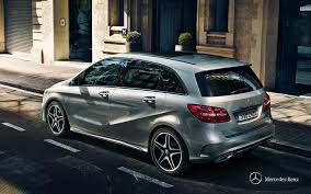 La Classe B 2015 Le Luxe Au Quotidien Des Proportions Athletiques Et Des Courbes Puissantes Ont Peine A Decrire Les Caracteristiq Mercedes Mercedes Benz Benz
