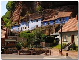 Maisons Des Rochers Graufthal Visit Alsace Alsace Tourisme Alsace Vosges Alsace