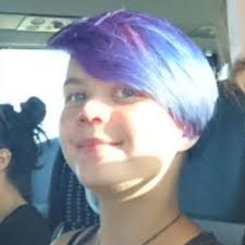 Miriam Voss's Instagram, Twitter & Facebook