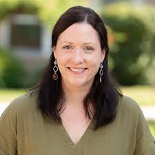 Meet Our Faculty & Staff