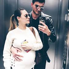 Check spelling or type a new query. Beatrice Valli Incinta L Ultima Foto Preoccupa I Fan