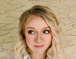 Kasey Jolly's Instagram, Twitter & Facebook