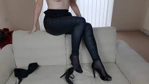 British Youtuber & Influencer Sharon - Porn - EroMe