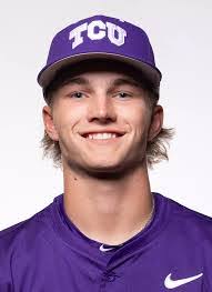 Bobby Dobbs's Instagram, Twitter & Facebook