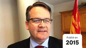 Pleins feux sur le passé de Victor Boudreau, le ministre