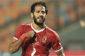 تشكيل الاهلي اليوم | لاعبي الشياطين الحمر في مأزق و تشكيل الاهلي اليوم في مباراة الاسماعيلي بمنافسات دوري الابطال وفي حالة تواجد جدو ضمن تشكيل الاهلي سيتم الاعتماد عليه بقلب الهجوم امام محمد ابو تريكة للاستفادة من قدراته التهديفية علي ان. ÙƒØ§Ø¨ØªÙ† Ø§Ù„Ø£Ù‡Ù„ÙŠ Ù…Ø±ÙˆØ§Ù† Ù…Ø­Ø³Ù† Ø§Ù„Ø£ÙØ¶Ù„ Ù„Ù‚ÙŠØ§Ø¯Ø© Ù‡Ø¬ÙˆÙ… Ø§Ù„Ù…Ø§Ø±Ø¯ Ø§Ù„Ø£Ø­Ù…Ø± Ø£Ù…Ø§Ù… Ø§Ù„Ø¯Ø­ÙŠÙ„ Ø¨ÙˆØ§Ø¨Ø© Ø£Ø®Ø¨Ø§Ø± Ø§Ù„ÙŠÙˆÙ… Ø§Ù„Ø¥Ù„ÙƒØªØ±ÙˆÙ†ÙŠØ©