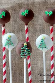 Traditional and classic themed christmas cake decoration. 30 Best Christmas Cake Pops Easy Christmas Cake Pop Recipes