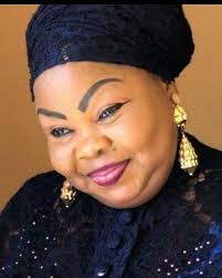 Happy beautiful birthday Oremi Abewon Okin omo aji fojogbogbo da bi egbin.  May your years be long and very happy. Igba odun odun kan ni. Wishing you  more graceful years. @samboolabode