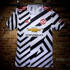 Manchester united have unveiled their new home kit for the 2020/21 season. Manchester United Reveals Dazzle Camouflage Kit For 2020 21 Season