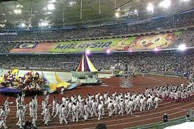 Pada tahun 1950, 1958, dan 1962 negara bersaing sebagai malaya (mal), lihat tanah melayu di sukan komanwel. Sukan Komenwel Kuala Lumpur 1998 Mengimbau Kembali Detik Bersejarah Sportivo