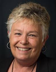 Lenora Lopez's Instagram, Twitter & Facebook