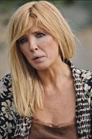 Beth Dutton Outfits: Where to Buy Beth Dutton Clothes (Season 4!)