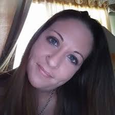 Amber Altizer's Instagram, Twitter & Facebook