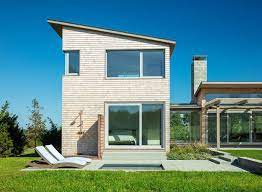 Ergebnisse können in hochauflösendem 2d&3d oder in interaktivem live 3d generiert werden. These Architects Put A Fresh Spin On New England Beach House Design Beach House Design England Beaches England Houses