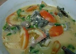 Masakan ini cocok untuk sajian namun pada kesempatan kali ini saya akan memberikan resep masakan soto babat santan dengan kuah kuning yang pastinya menggugah selera. Resep Soto Babat Santan Oleh Eva Rafa Cookpad