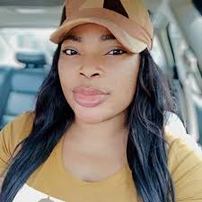 Hey 👋🏾 I am Draven but I prefer Dee Turning 30