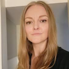 The Canadian Women's Foundation supports feminist entrepreneurship