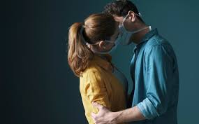 El día internacional del beso se celebra el 13 de abril de cada año, una fecha que surgió gracias al beso más largo de la historia, que duró 58 horas y que fue protagonizado por una pareja tailandesa durante un certamen. Dia Internacional Del Beso 2020 Por Que Se Celebra El 13 De Abril