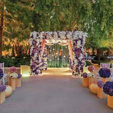 Vegas Wedding Packages Venues Planners Aria Resort Casino Outdoor Las Vegas Wedding Vegas Wedding Venue Las Vegas Wedding Packages