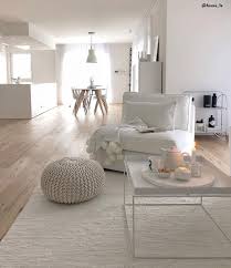Handgefertigter Strickpouf Dori In 2020 Wohnzimmer Weiss Wohnzimmer Ideen Wohnung Wohnzimmer Einrichten