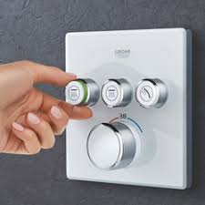 I also really liked some of the push button systems sold by hansgrohe (the showerselect system) and grohe (the grohtherm smartcontrol system). Shower Systems Produkte Von Grohe Online Finden Architonic