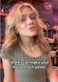 Plants make people happy 🪴 Try it out if you don't believe me 😉 #pla...