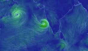Though kerala is not in the cyclone's path, the state is expected to receive heavy rainfall of 7 to 11 kerala and the adjoining areas will experience moderate to heavy rain and thunderstorms due to a. Kerala On Alert As Maha Intensifies Into Super Cyclone Off Its Coast