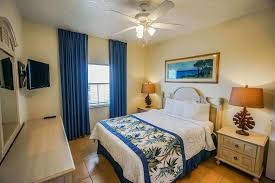 Maybe you would like to learn more about one of these? Cocoa Beach Fl 2 Bedroom Direct Beachfront Private Balcony Top Floor In Cocoa Beach Hotel Rates Reviews On Orbitz