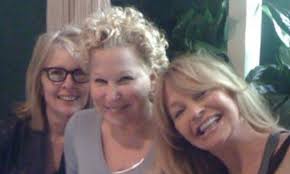 Bette midler channels hocus pocus at the met gala. Diane Keaton Reunites With Bette Midler And Goldie Hawn Before Netflix Comedy Daily Mail Online