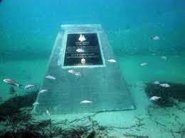The ship sank in 1912 when it hit an iceberg, leading to the deaths of 1,517 of the. Pin On Titanic