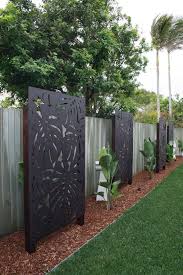 Garden Screening Ideas For Creating A Garden Privacy Screen Tag Garden Screening Ideas Cheap Garden Screen Cloture Jardin Ecran De Jardin Amenagement Jardin