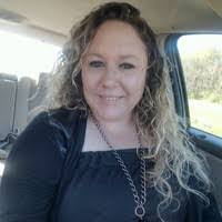 Amber Pearce's Instagram, Twitter & Facebook